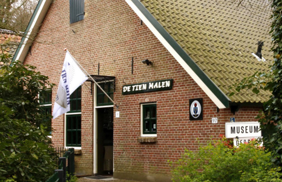 DeTienMalen